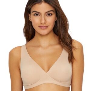 Hanro Beige Nude Cotton‎ Sensation Wire-Free Bra Size 40D